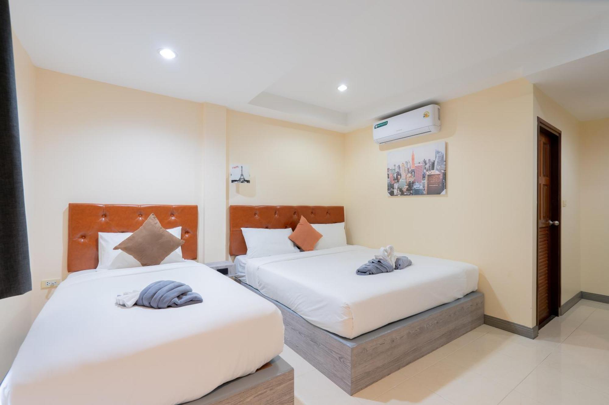 Square One Hotel Patong Экстерьер фото